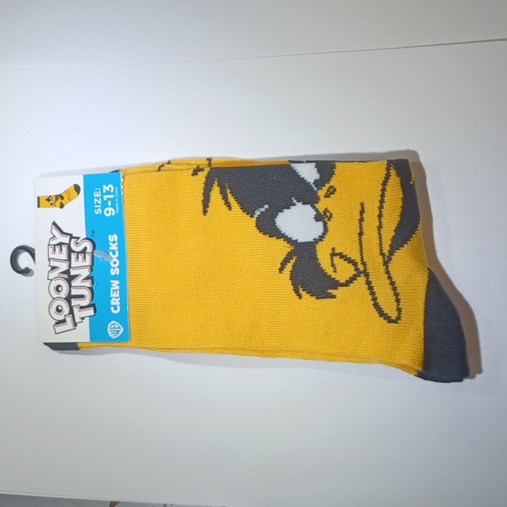 Daffy Duck Socks NWT